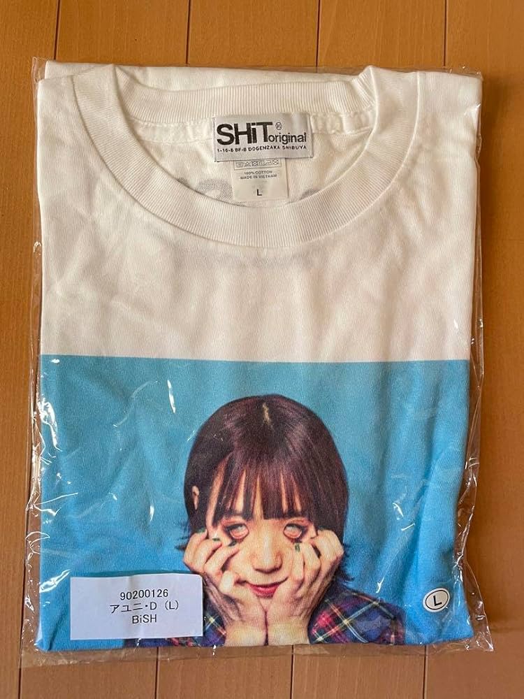 Amazon.co.jp: BiSH アユニd 変顔 Tシャツ Lサイズ : おもちゃ